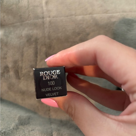 Dior Rouge Lipstick - Classic nude - Picture 3 of 4